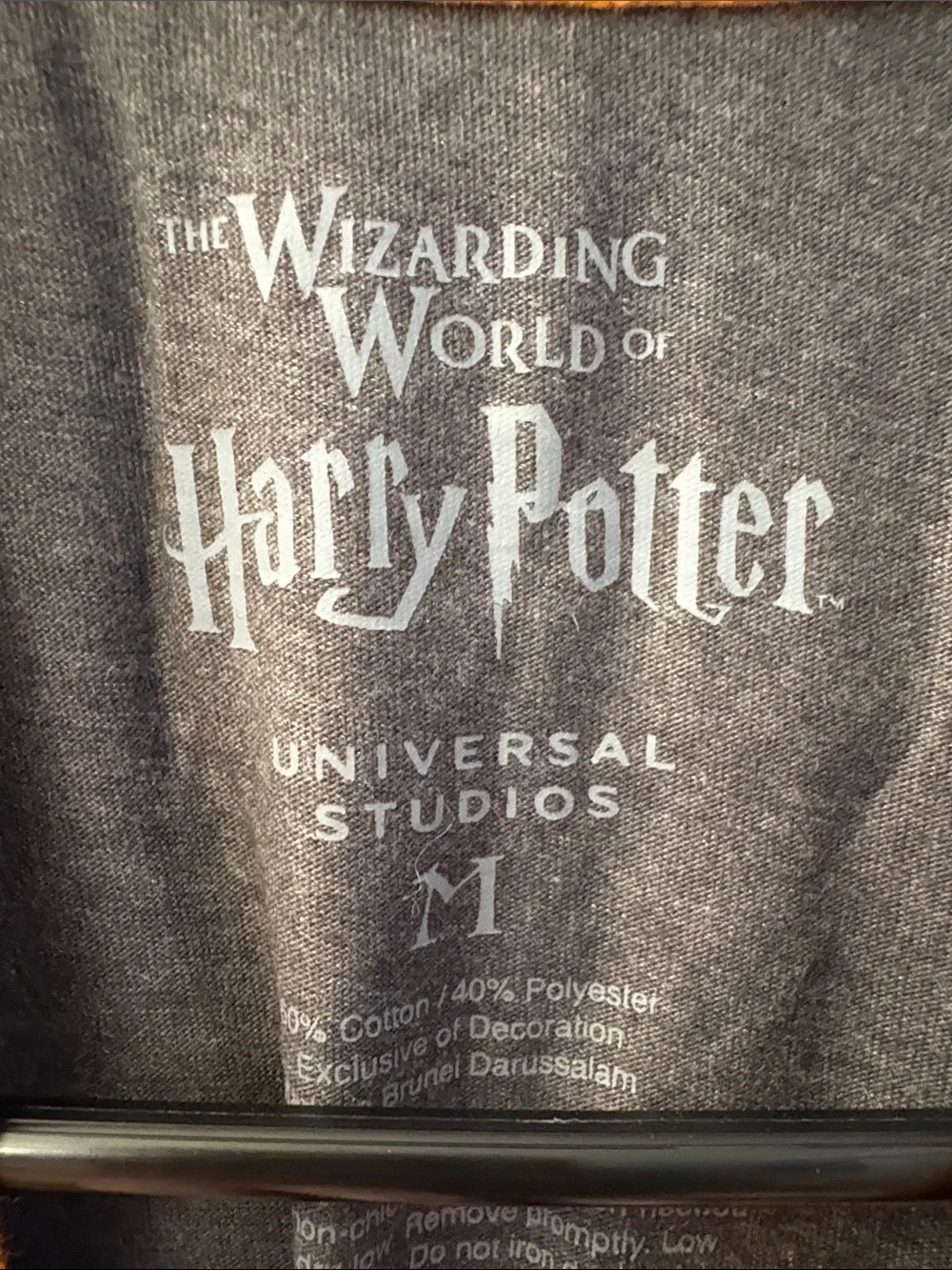 Harry Potter Hufflepuff Keeper Quidditch Logo Tee - Gray, white, orange, size M - Picture 2 of 5